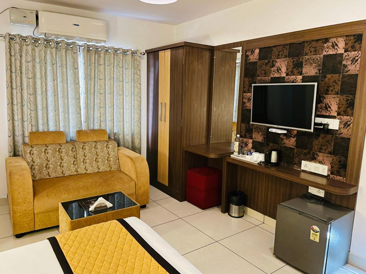 The Porch Inn Hotel/Service Apartments Bangalore Eksteriør billede