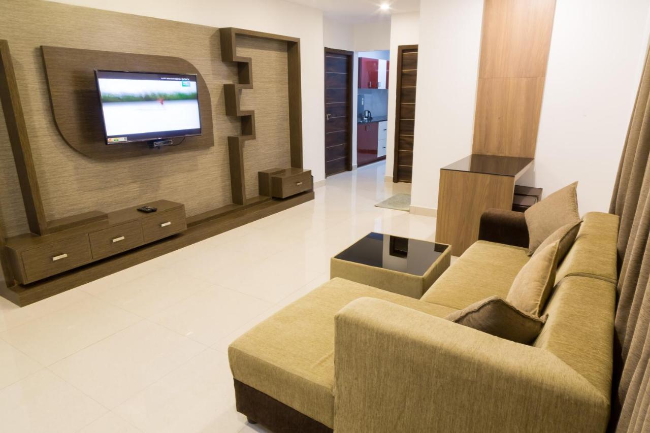 The Porch Inn Hotel/Service Apartments Bangalore Eksteriør billede