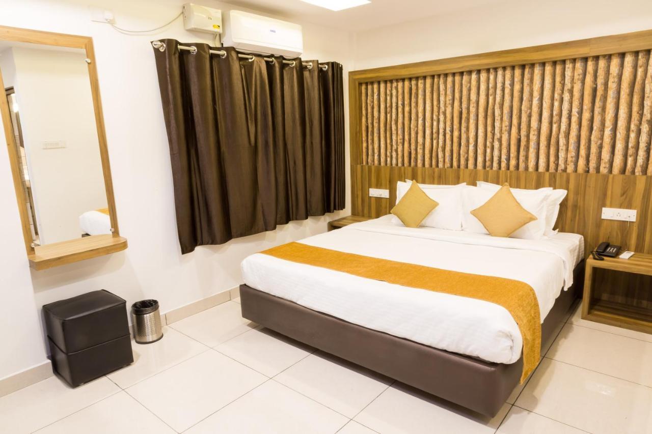 The Porch Inn Hotel/Service Apartments Bangalore Eksteriør billede